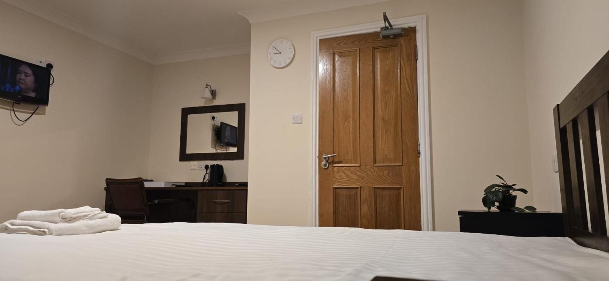 The Bell And Bottle Hotell Hedgerley Eksteriør bilde